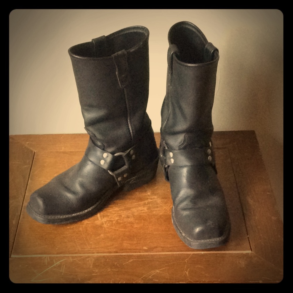 Motorcycle boots. Double-H size 9D. Lightly worn.